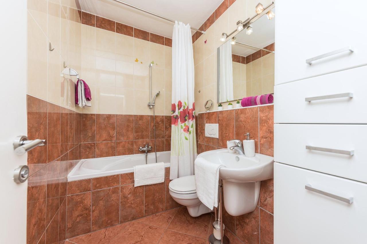 Apartman Centar Glavas Makarska Exterior foto